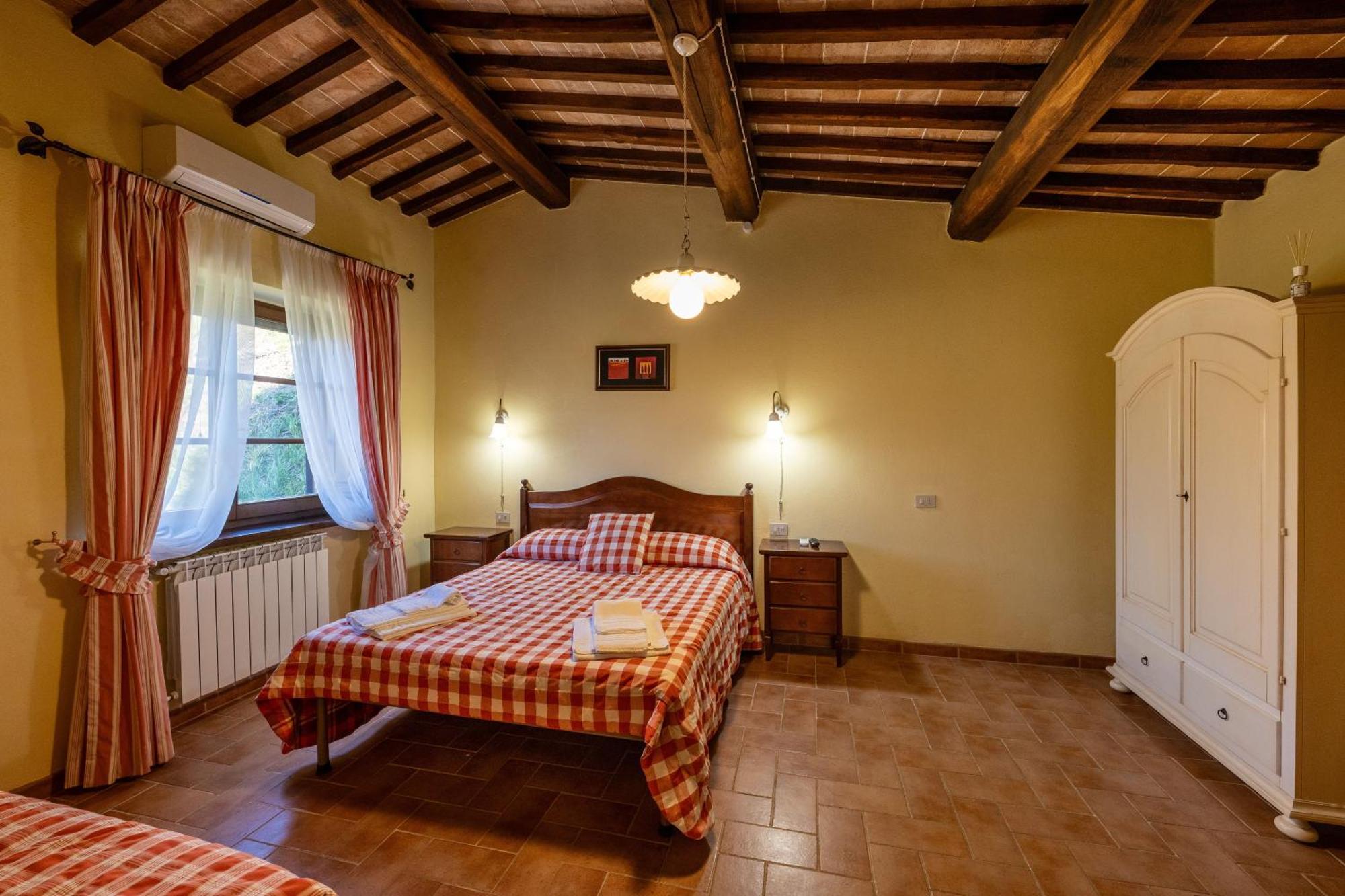 Agriturismo Fraschetta Montalcino Eksteriør billede