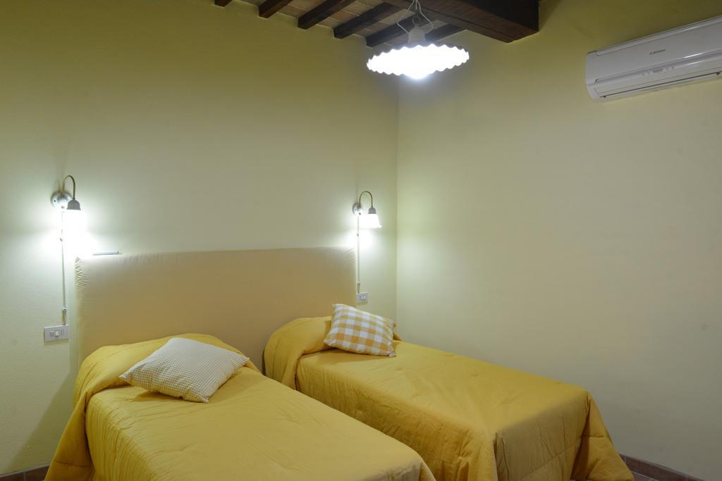 Agriturismo Fraschetta Montalcino Eksteriør billede